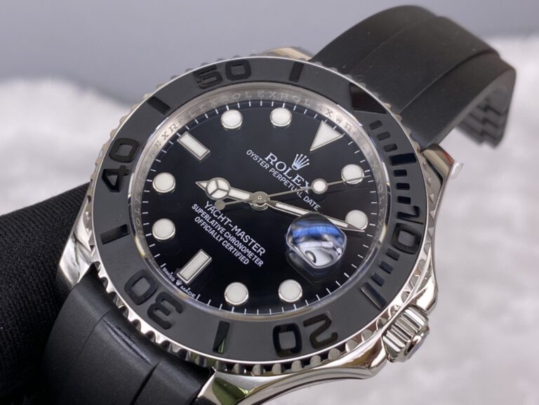 blue bezel black dial